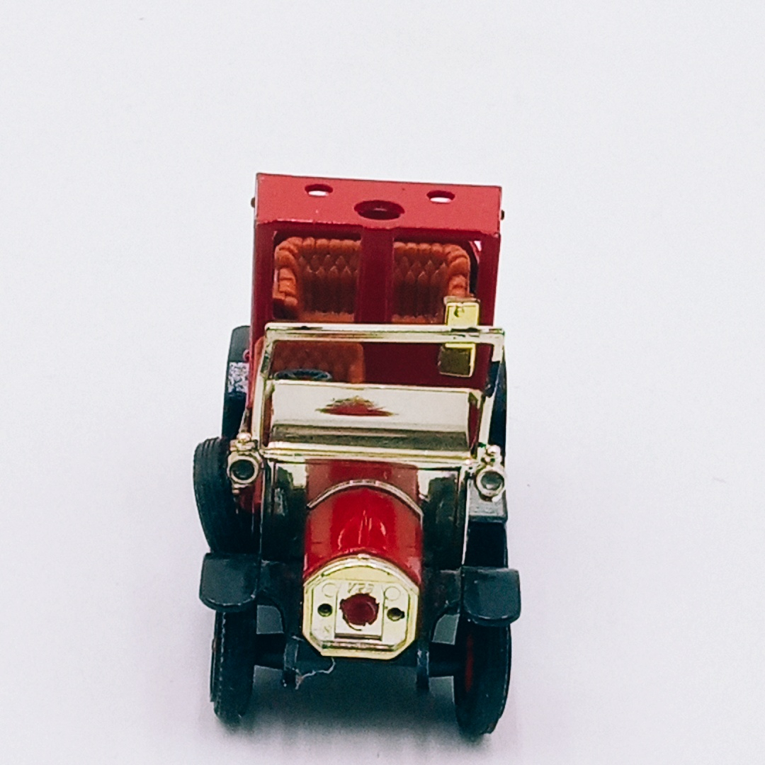 Ancienne voiture miniature, "1907 Unic Taxi" - Matchbox Bon état - 10,40 € Ancienne voiture miniature, "1907 Unic Taxi" - Matchbox Bon état reconditionné disponible sur Label Emmaüs
