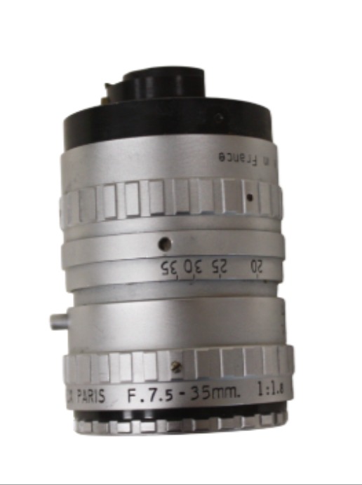 Voir photo 2 de ANGENIEUX-ZOOM TYPE K2 F.7.5-35mm 1:1.8 ANGENIEUX-ZOOM TYPE K2 F.7.5-35mm 1:1.8 reconditionné photo 2