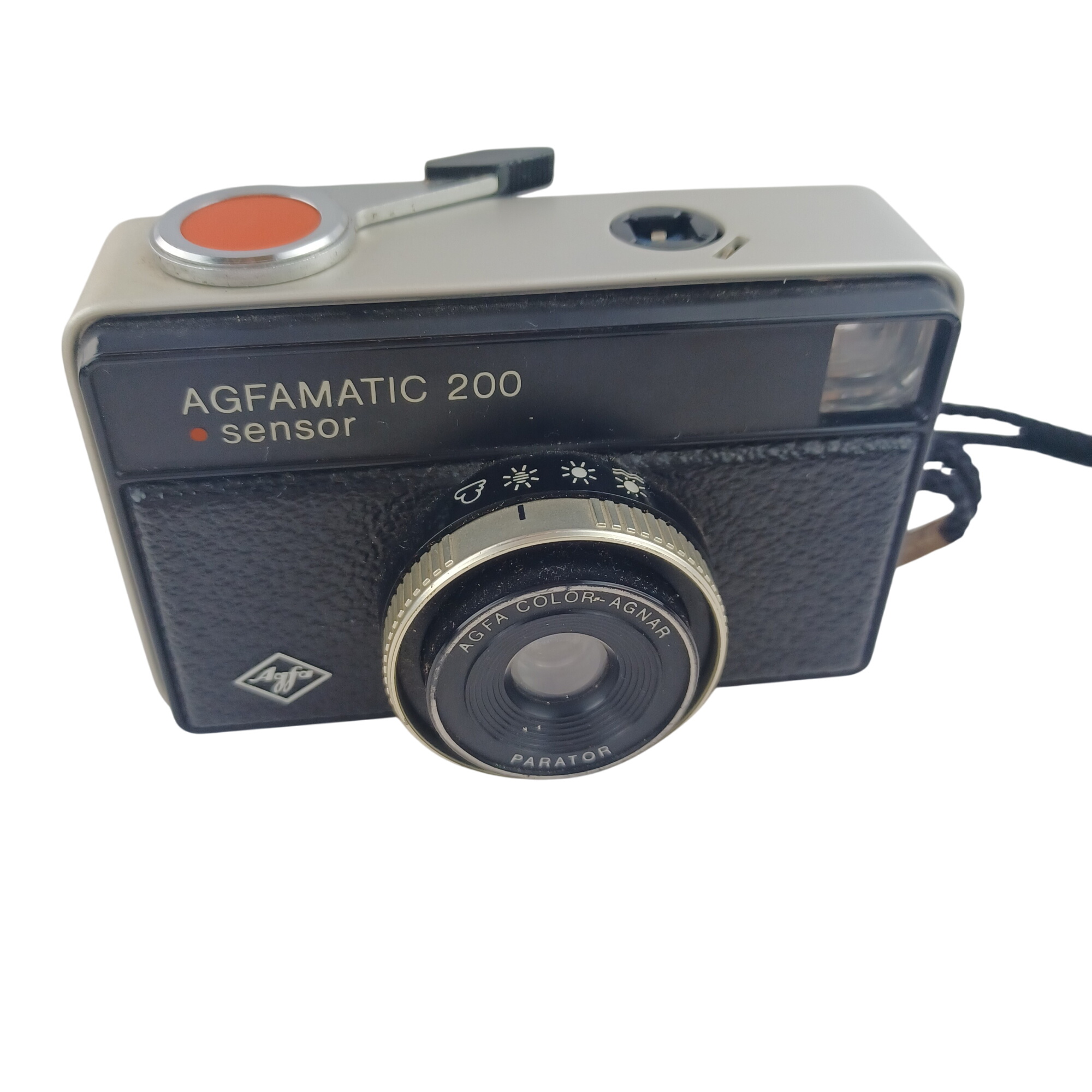 Acheter Appareil photo agfamatic 200 sensor Très bon état - 10,00 € Appareil photo agfamatic 200 sensor Très bon état reconditionné disponible sur Label Emmaüs