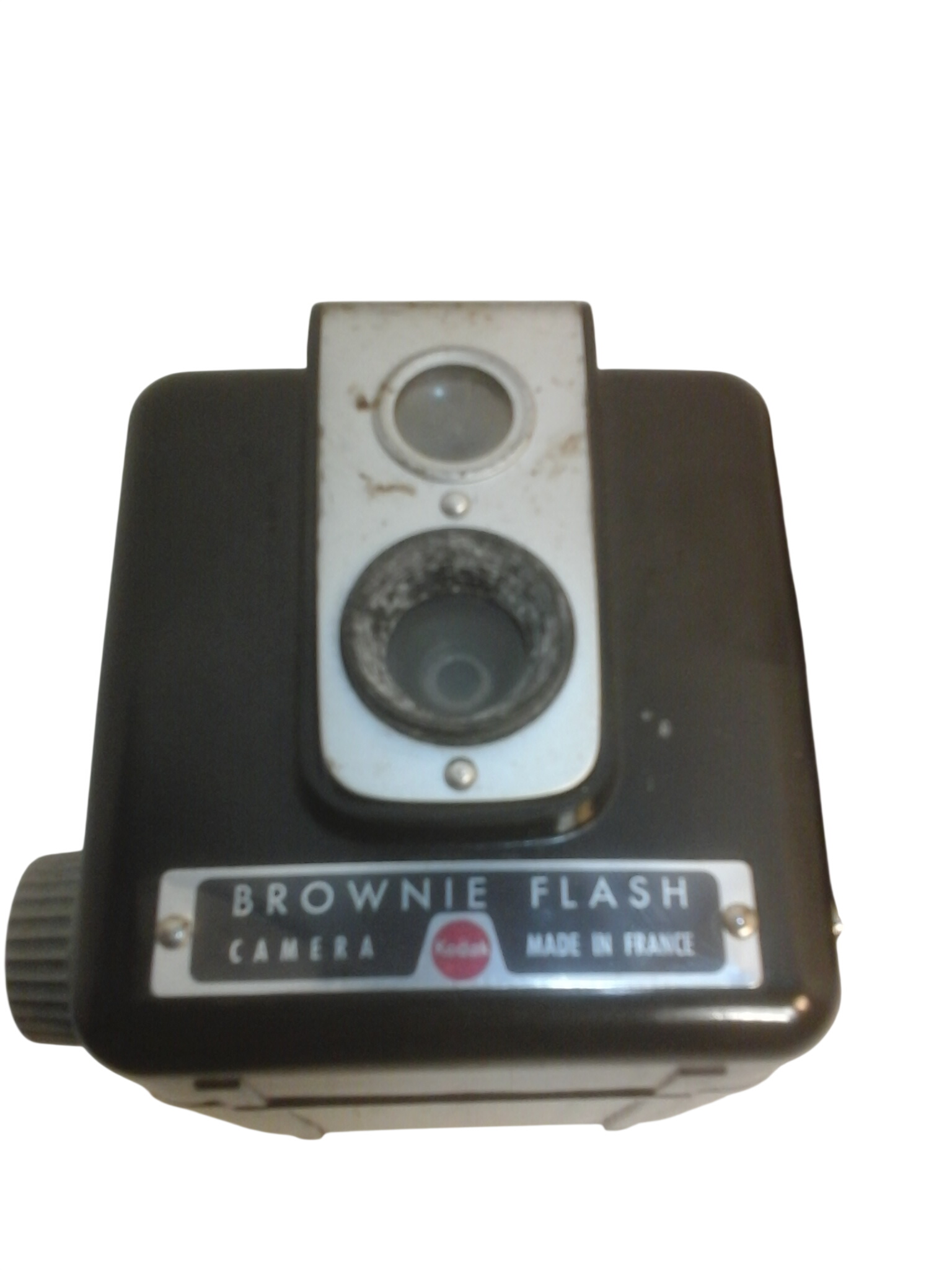 Appareil photo ancien Kodak Brownie Flash - Années 50 - Made in France Bon état - 15,00 € Appareil photo ancien Kodak Brownie Flash - Années 50 - Made in France Bon état reconditionné disponible sur Label Emmaüs