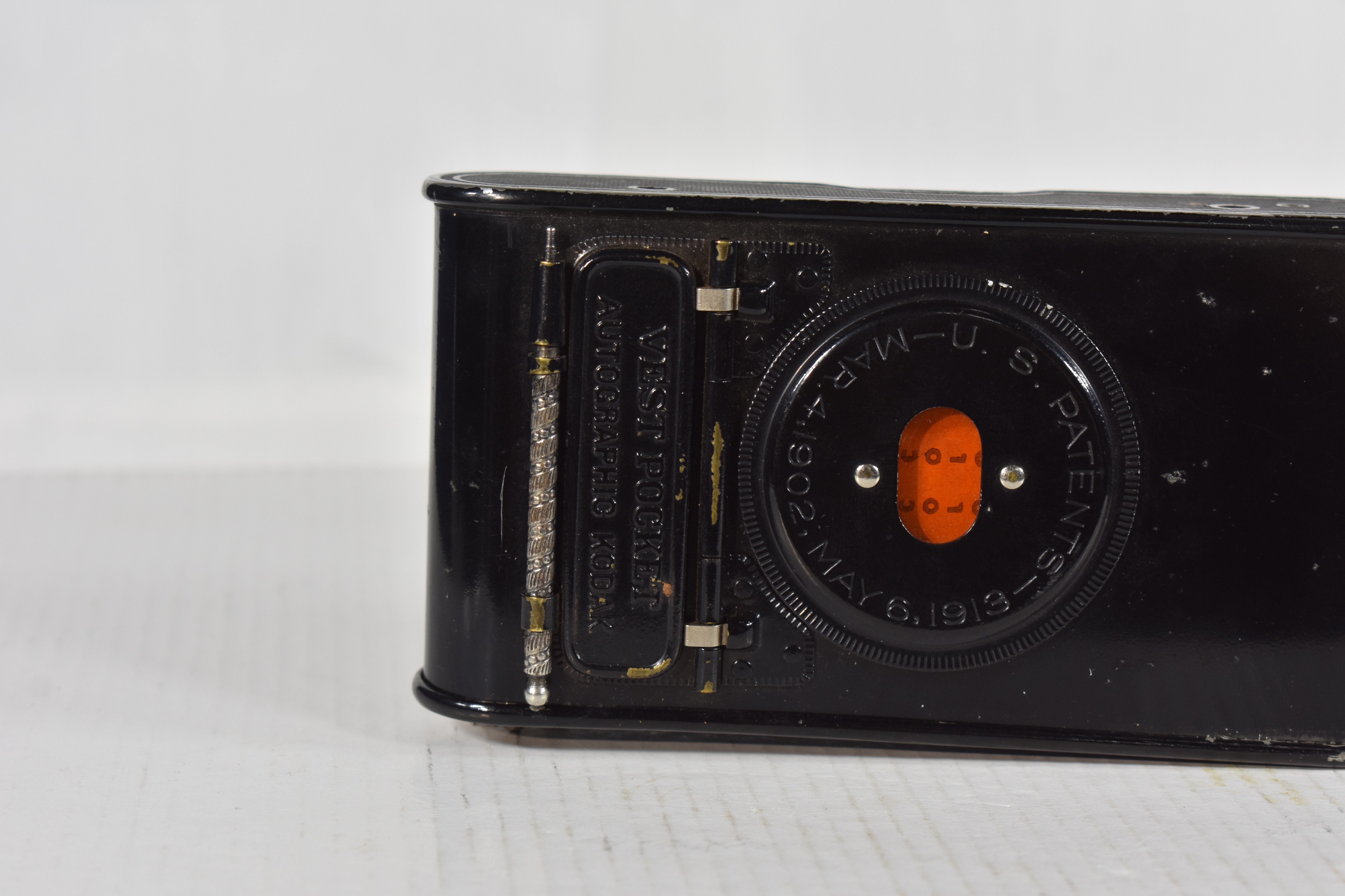Voir photo 8 de Appareil photo ancien KODAK EASTMAN - Long 12, larg 6 Haut 2.5 cm Appareil photo ancien KODAK EASTMAN - Long 12, larg 6 Haut 2.5 cm état correct reconditionné photo 8