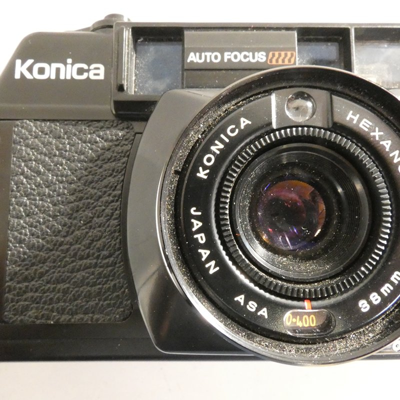 Voir photo 4 de Appareil photo argentique KONICA C35 MF Auto focus | Dero Appareil photo argentique KONICA C35 MF Auto focus Bon état reconditionné photo 4 | Dero