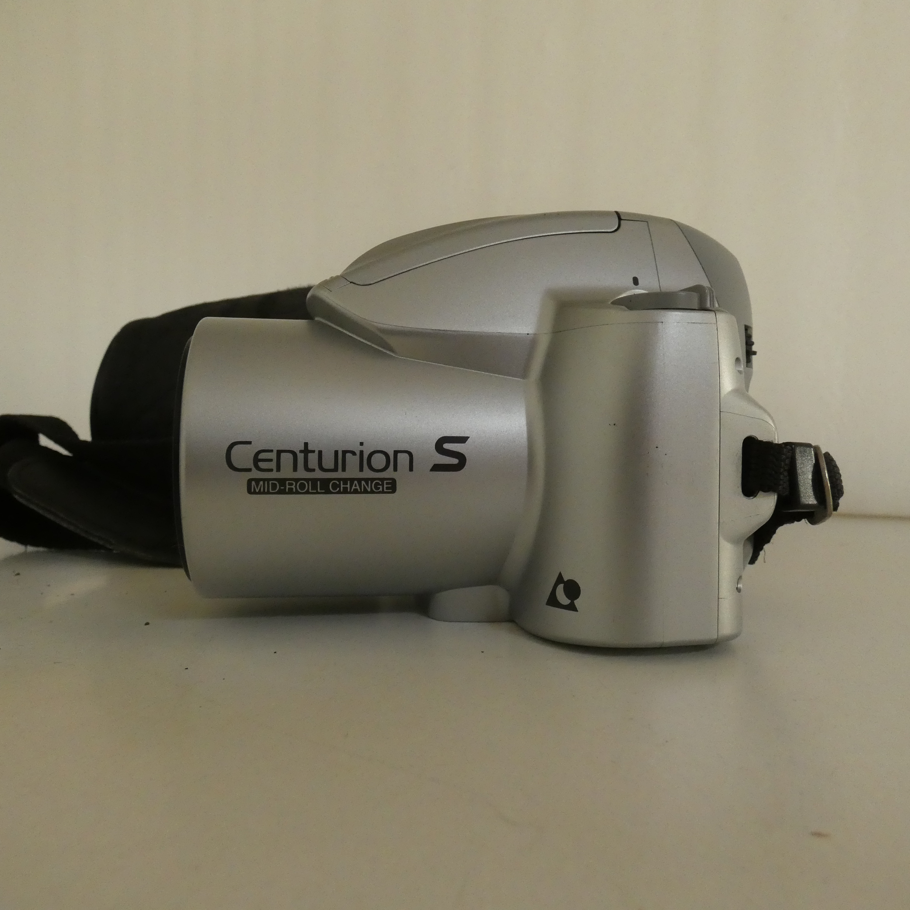 Voir photo 3 de Appareil photo argentique Olympus Centurion S Appareil photo argentique Olympus Centurion S reconditionné photo 3