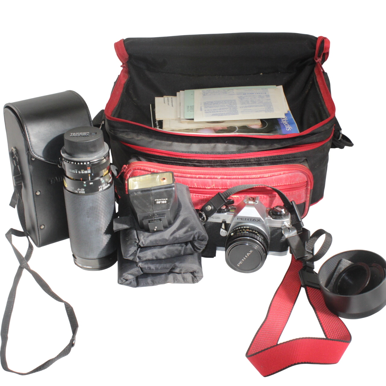 Appareil photo argentique Pentax Bon état - 50,00 € Appareil photo argentique Pentax Bon état reconditionné disponible sur Label Emmaüs