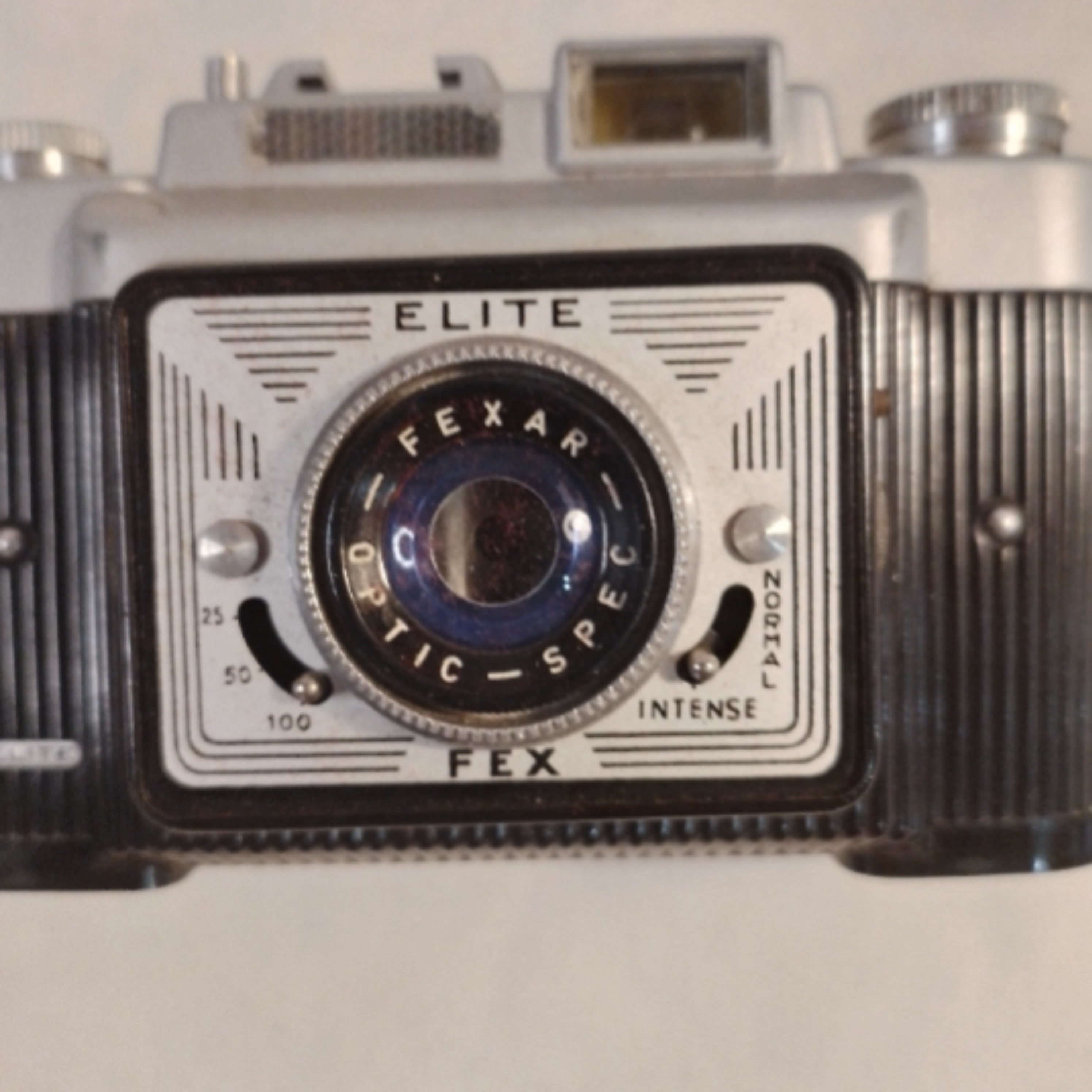 Voir photo 4 de Appareil photo ELITE FLEX avec son étui Appareil photo ELITE FLEX avec son étui État correct reconditionné photo 4
