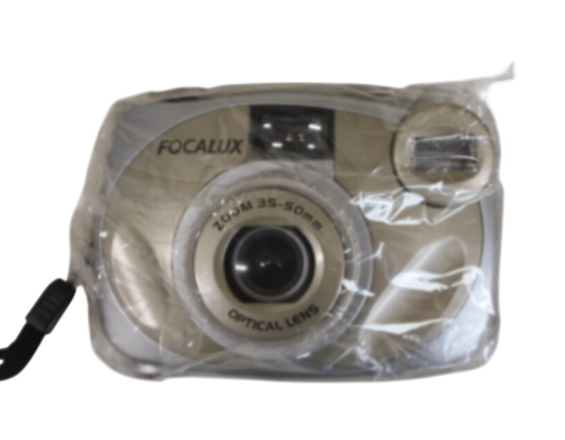 Acheter Appareil photo Focalux Zoom 35/50 mm (non testé) très bon état - 15,00 € Appareil photo Focalux Zoom 35/50 mm (non testé) très bon état reconditionné disponible sur Label Emmaüs