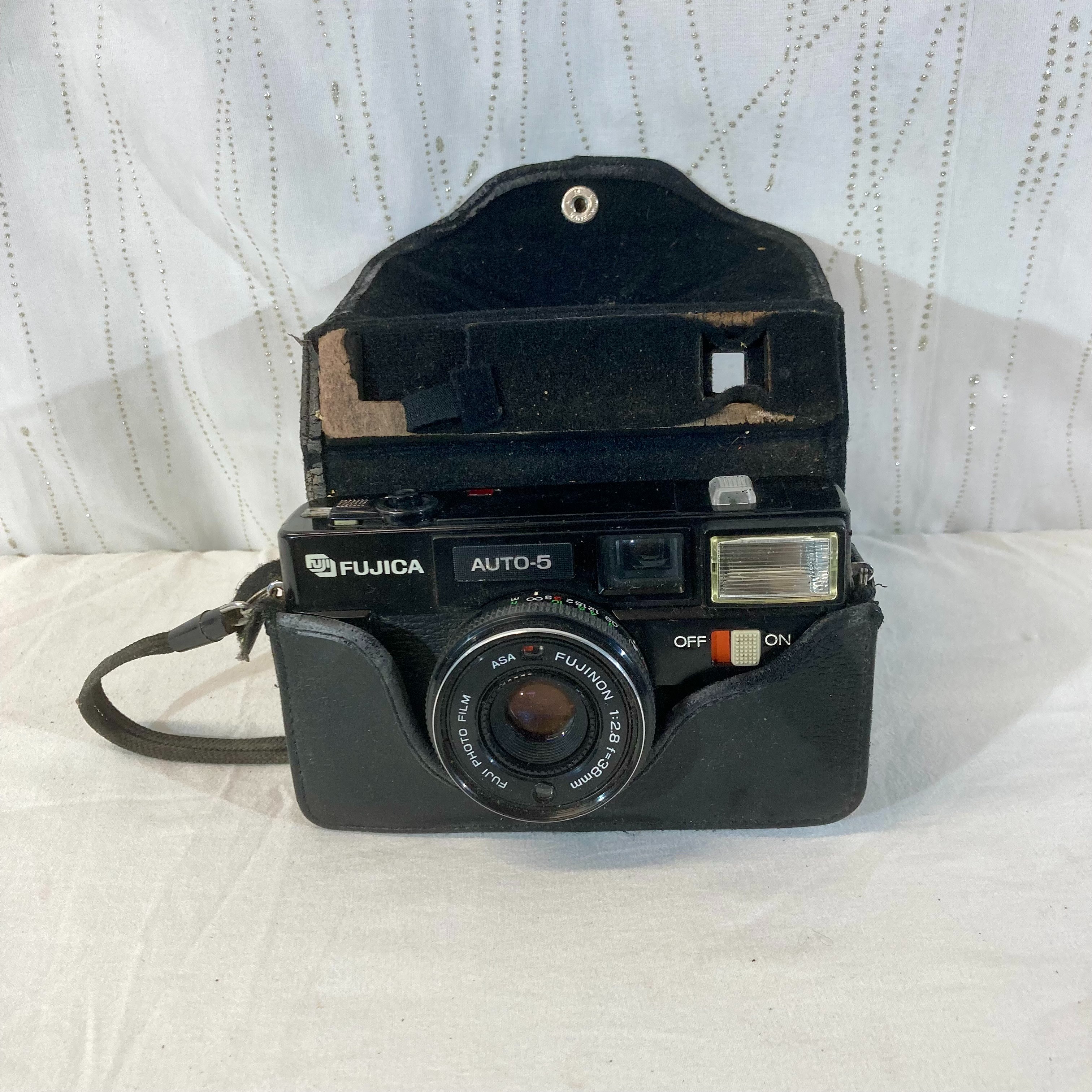 Voir photo 7 de Appareil photo Fujica 38mm vintage Appareil photo Fujica 38mm vintage Bon état reconditionné photo 7
