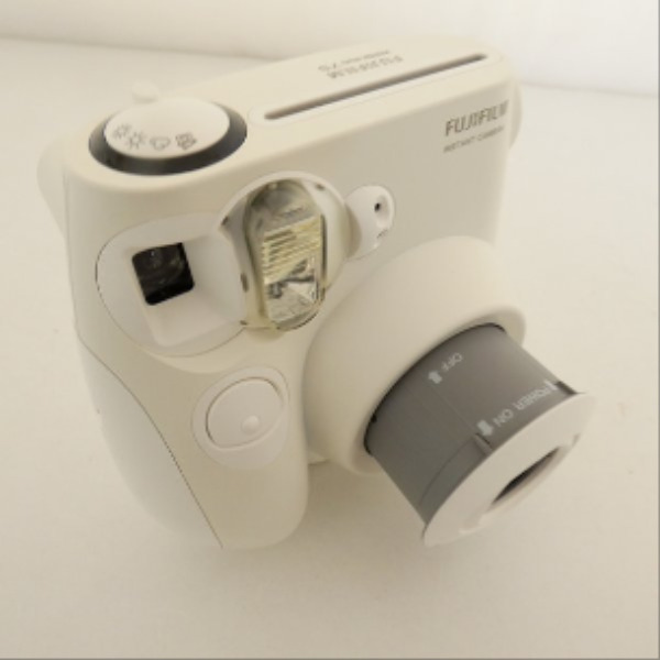 Voir photo 2 de Appareil photo Fujifilm Instax mini 7S white Appareil photo Fujifilm Instax mini 7S white Bon état reconditionné photo 2