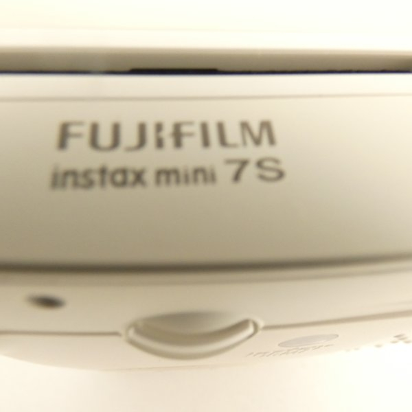 Voir photo 4 de Appareil photo Fujifilm Instax mini 7S white Appareil photo Fujifilm Instax mini 7S white Bon état reconditionné photo 4