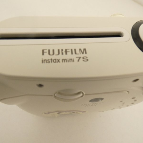 Voir photo 5 de Appareil photo Fujifilm Instax mini 7S white Appareil photo Fujifilm Instax mini 7S white Bon état reconditionné photo 5