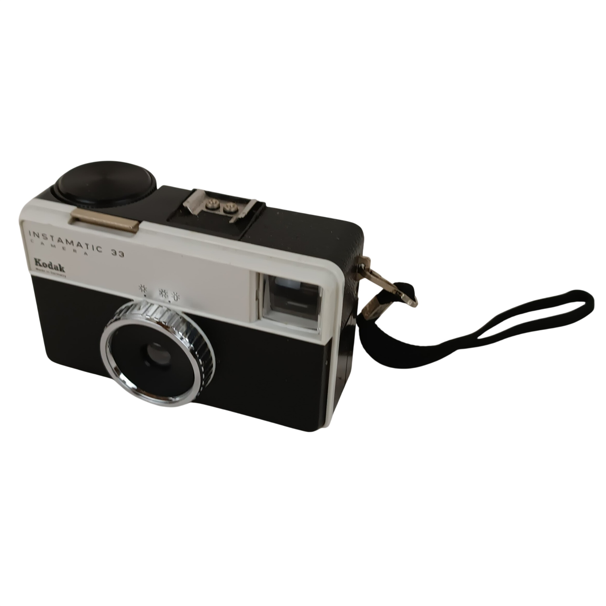 Acheter Appareil photo KODAK INSTAMATIC 33 caméra, fabriqué en Allemagne État correct - 10,00 € Appareil photo KODAK INSTAMATIC 33 caméra, fabriqué en Allemagne État correct reconditionné disponible sur Label Emmaüs