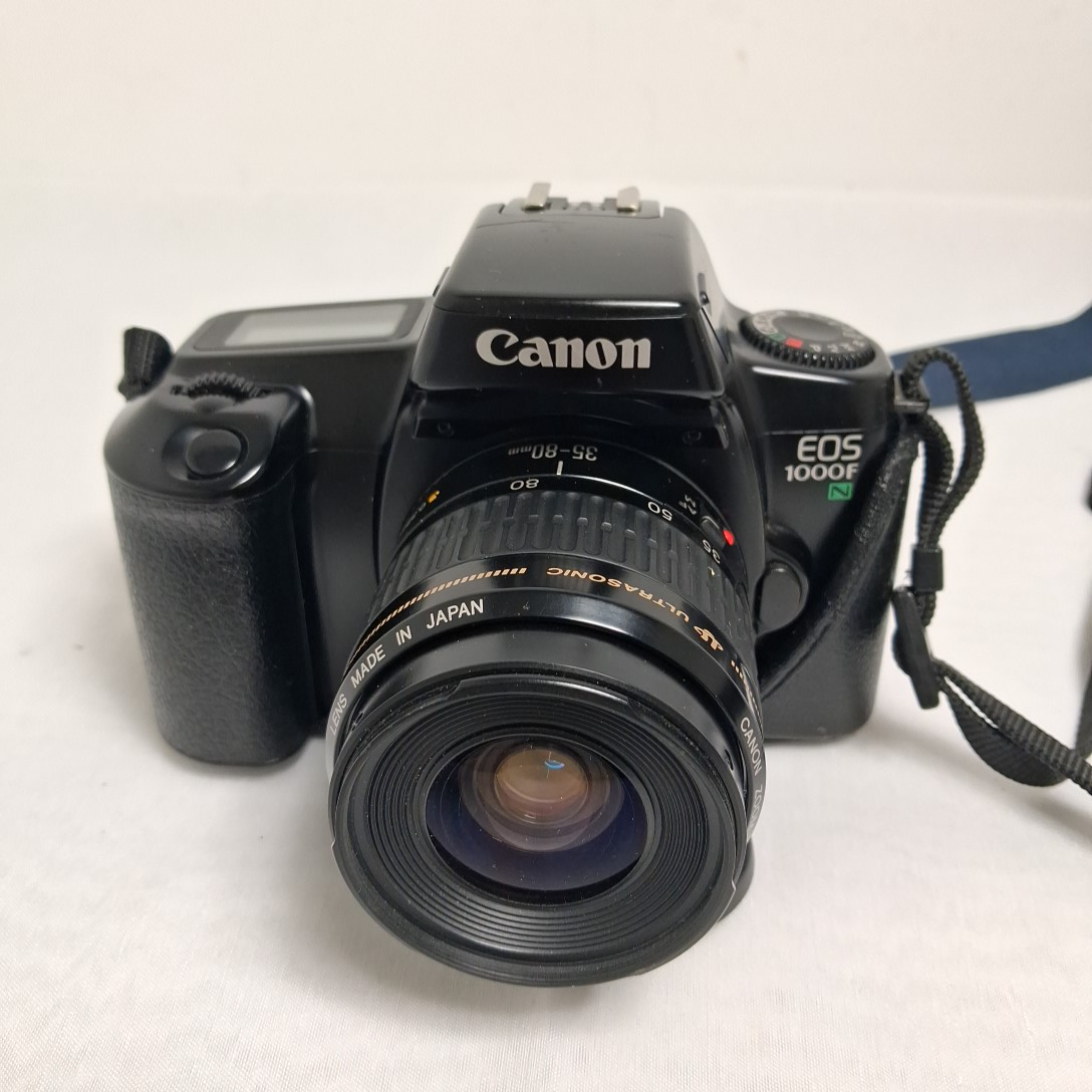 Voir photo 2 de Appareil photo reflex Canon EOS 1000F avec objectif EF 35-80 mm Appareil photo reflex Canon EOS 1000F avec objectif EF 35-80 mm reconditionné photo 2