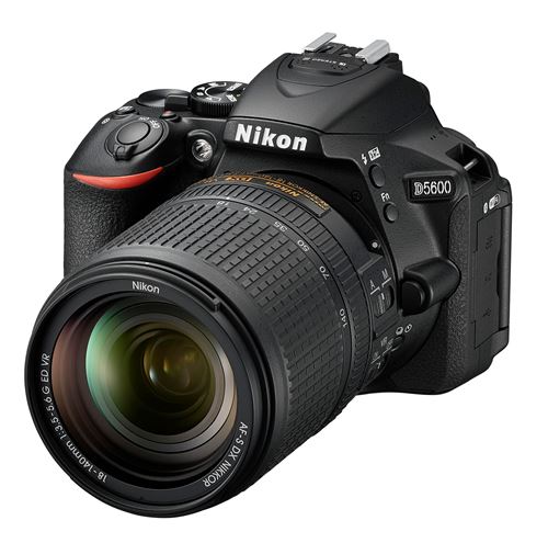 Appareil photo Reflex Nikon D5600 Noir + Objectif AF-S DX 18-140mm f/3,5-5,6 G ED VR État correct Nikon reconditionné disponible sur Fnac