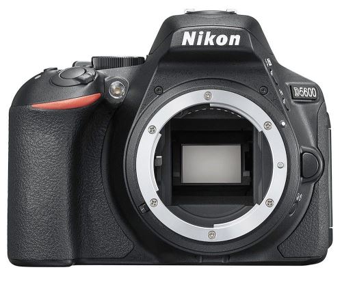 Appareil photo reflex Nikon D5600 nu noir État correct Nikon reconditionné disponible sur Fnac