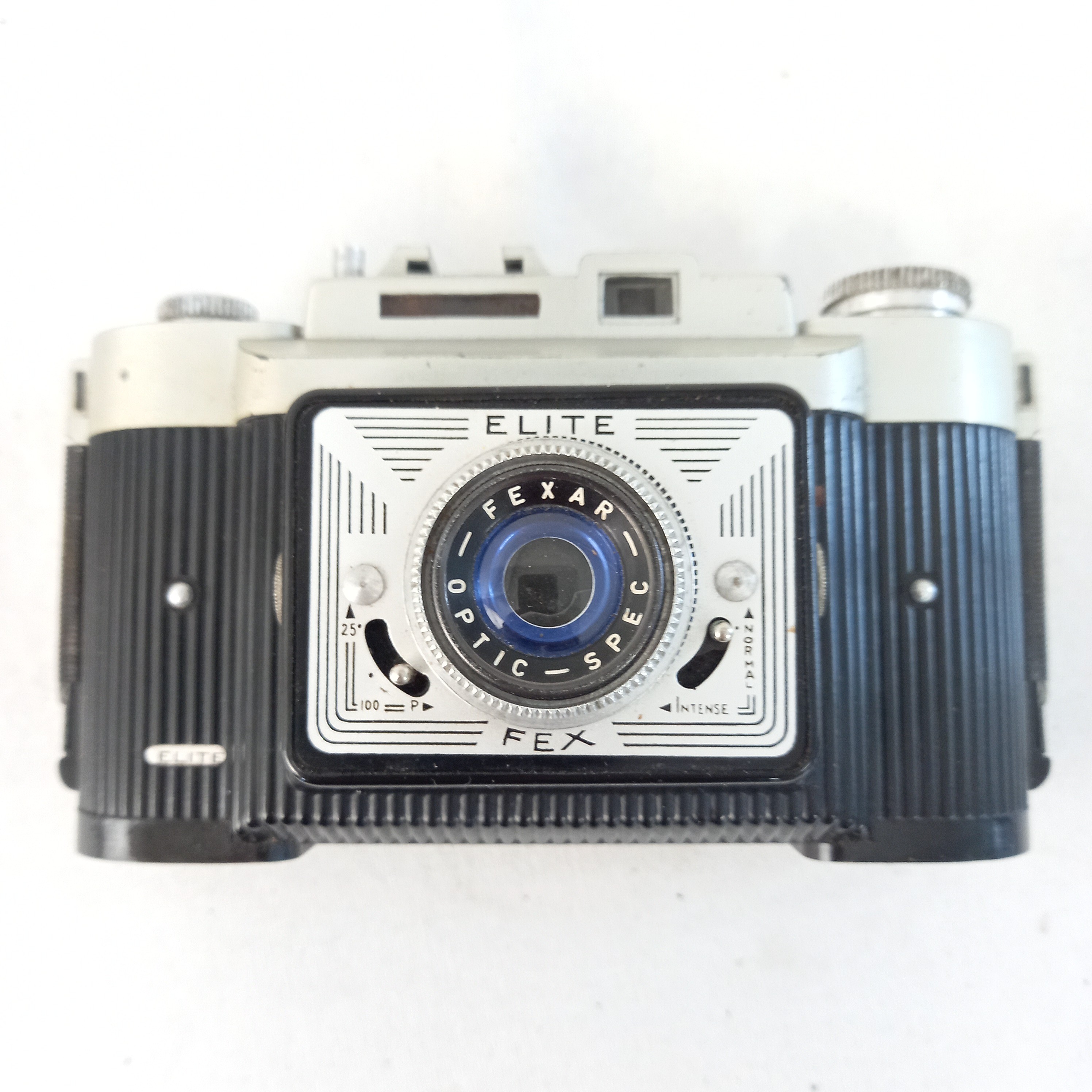 Voir photo 3 de Appareil photo vintage Elite Fex dans son boiter en cuir Appareil photo vintage Elite Fex dans son boiter en cuir reconditionné photo 3