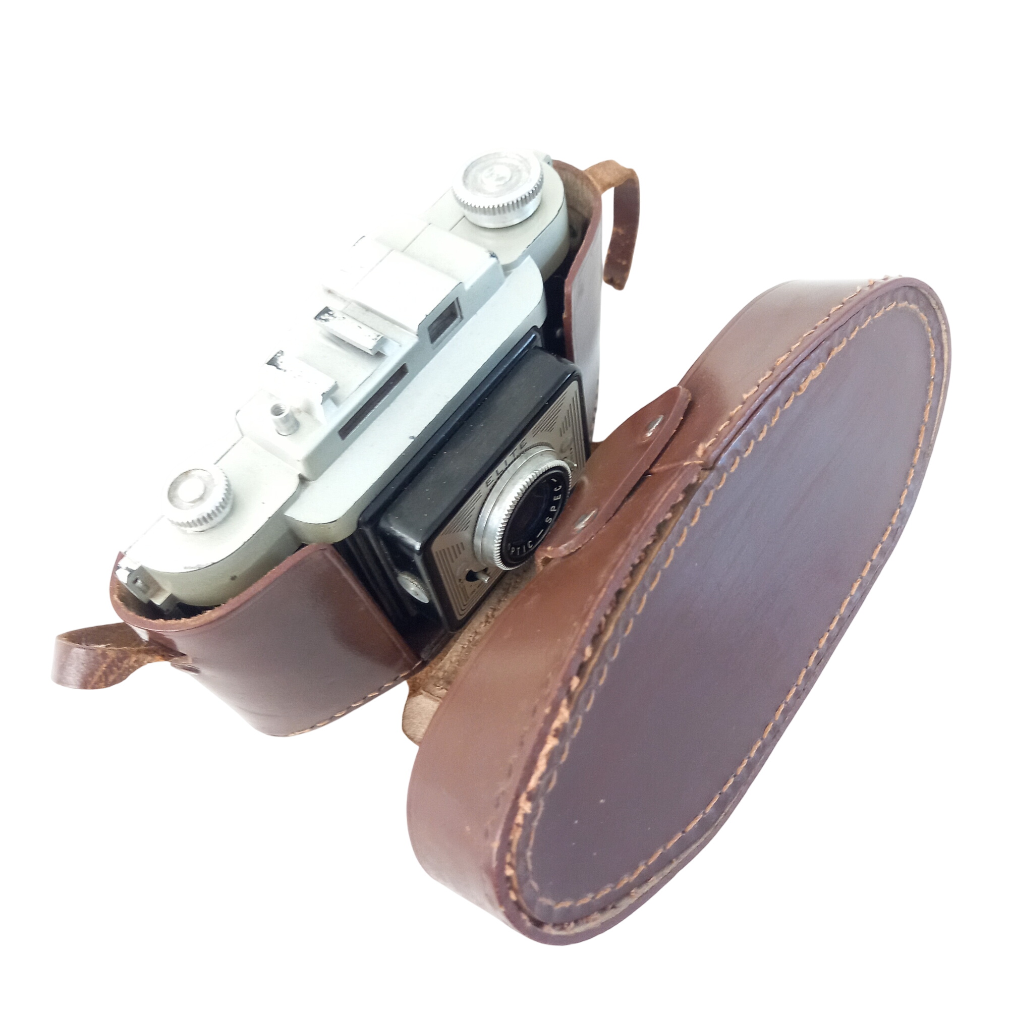 Appareil photo vintage Elite Fex dans son boiter en cuir - 20,00 € Appareil photo vintage Elite Fex dans son boiter en cuir reconditionné disponible sur Label Emmaüs