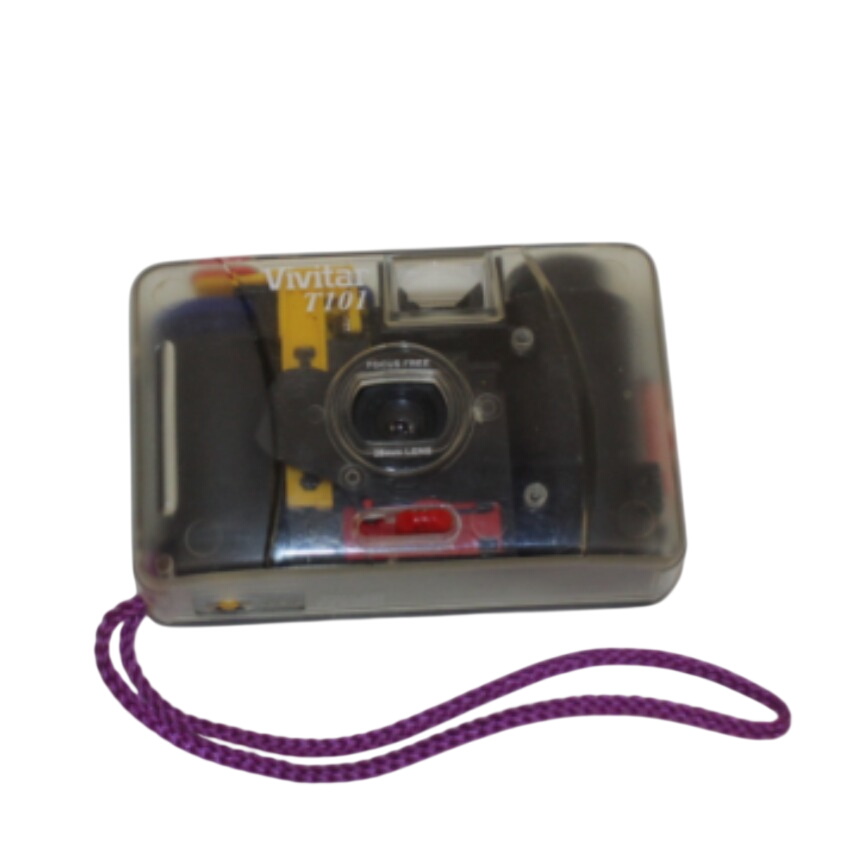 Appareil photo Vivitar T101 très bon état - 10,00 € Appareil photo Vivitar T101 très bon état reconditionné disponible sur Label Emmaüs