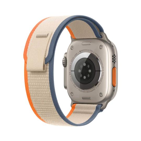 Voir photo 3 de Apple Watch Ultra 2 GPS + Cellular 49mm titane Boucle Trail orange/beige S/M - bon état | Dero Apple Watch Ultra 2 GPS + Cellular 49mm titane Boucle Trail orange/beige S/M - bon état Reconditionné Apple reconditionné photo 3 | Dero