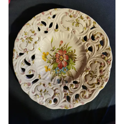 Assiette Ajourée Faïence B&f Fleurs Pastel Craquelée occasion reconditionné disponible sur Rakuten