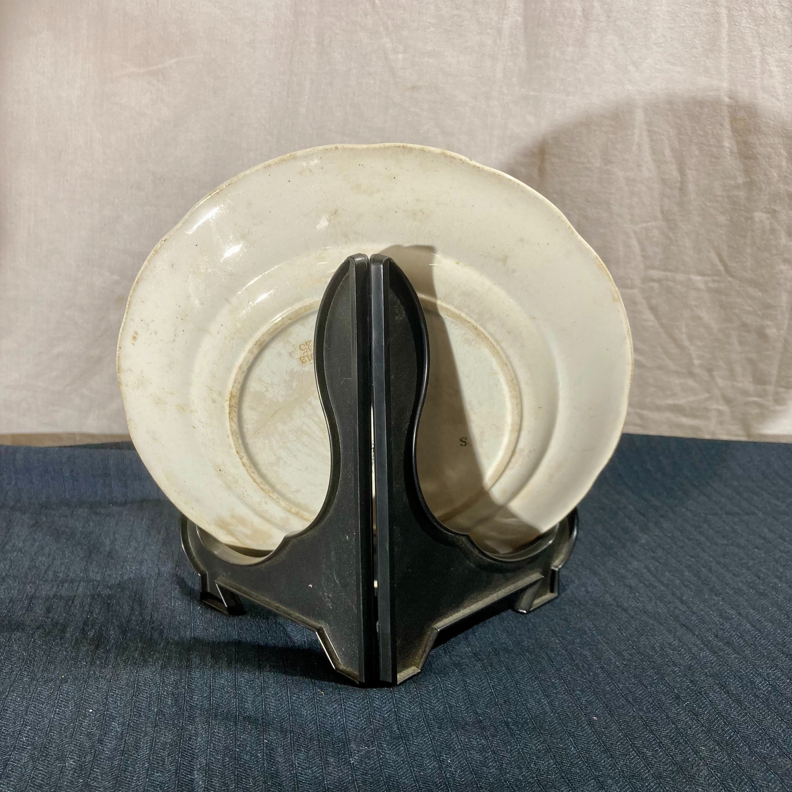 Voir photo 4 de Assiette ancienne Digoin & Sarreguemines – Série "Les Mois" – AVRIL Assiette ancienne Digoin & Sarreguemines – Série "Les Mois" – AVRIL Bon état reconditionné photo 4