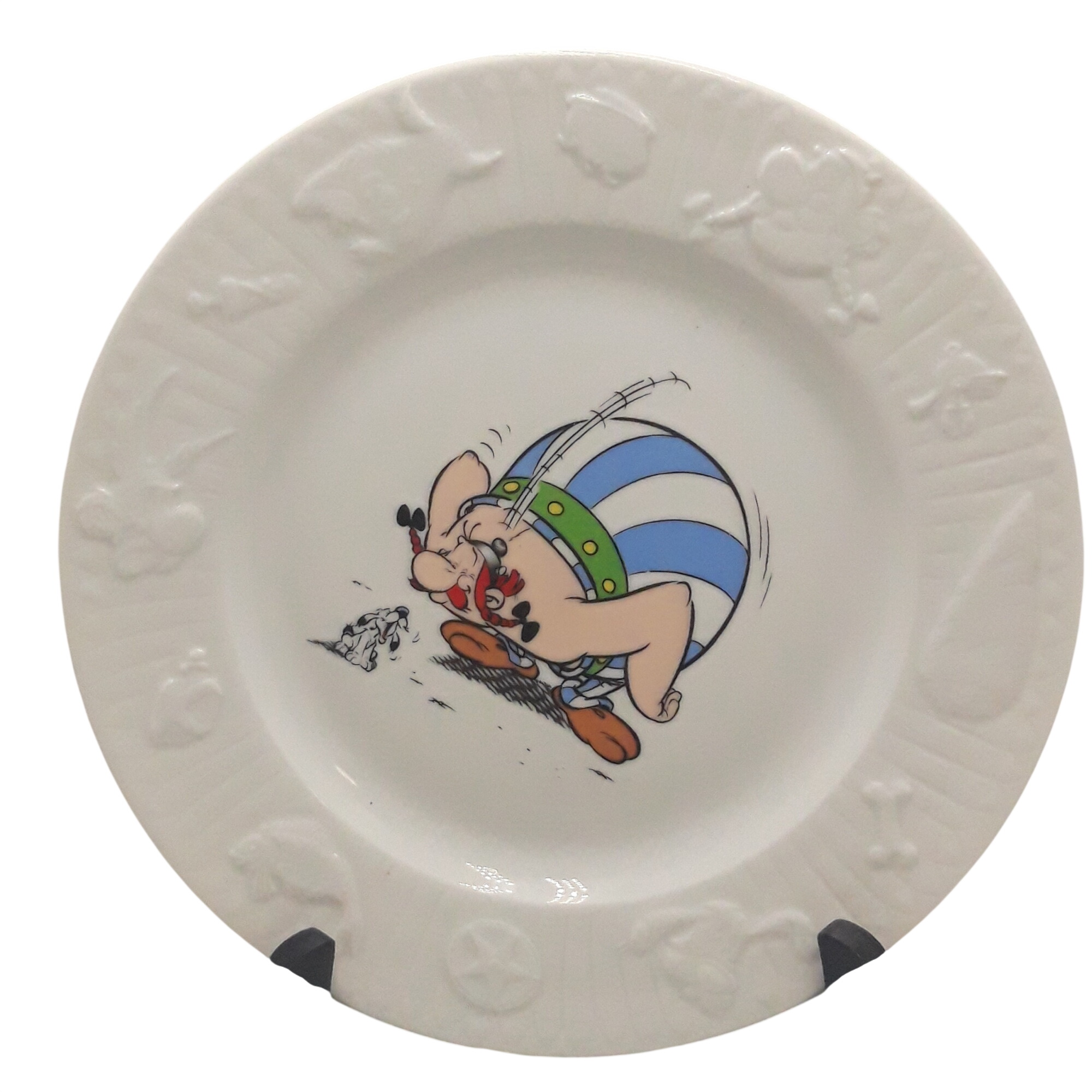 Acheter Assiette Asterix ancienne en porcelaine de Limoges Bon état - 11,00 € Assiette Asterix ancienne en porcelaine de Limoges Bon état reconditionné disponible sur Label Emmaüs