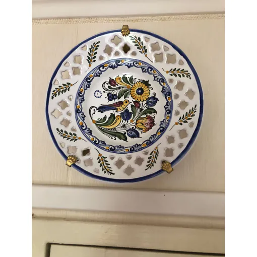 Acheter Assiette Creuse Pour Décoration - Provenance Hongrie occasion - 12,00 € Assiette Creuse Pour Décoration - Provenance Hongrie occasion reconditionné disponible sur Rakuten