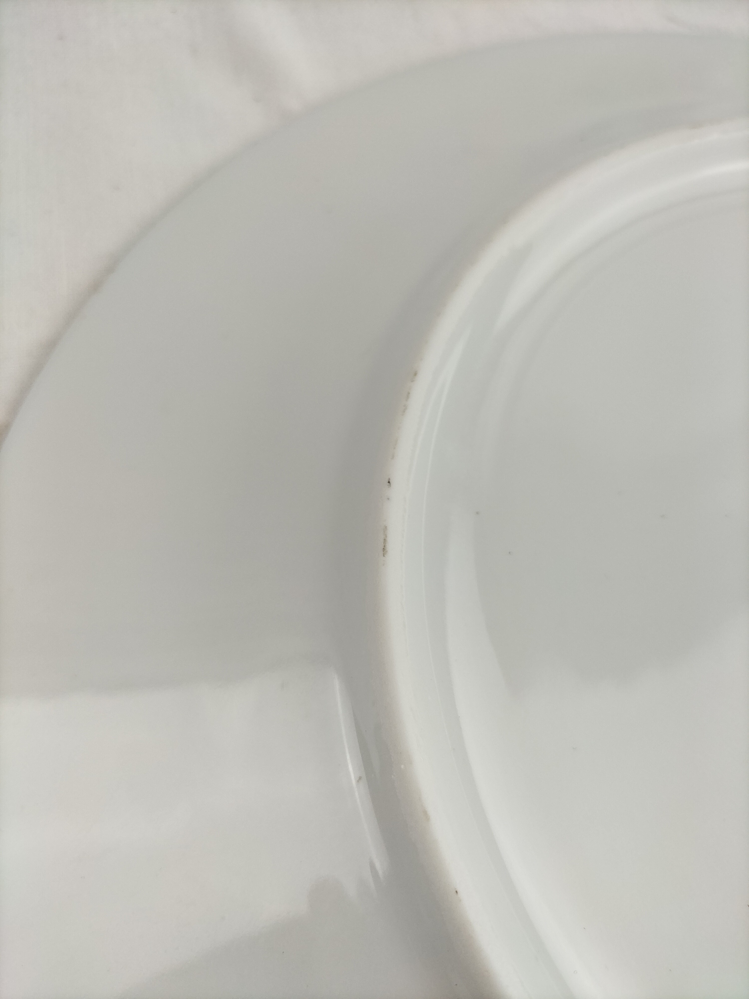 Voir photo 9 de ✨ Assiette décorative en porcelaine de Limoges – Papillons & fleurs – Bleu de Four et or ✨ ✨ Assiette décorative en porcelaine de Limoges – Papillons & fleurs – Bleu de Four et or ✨ reconditionné photo 9