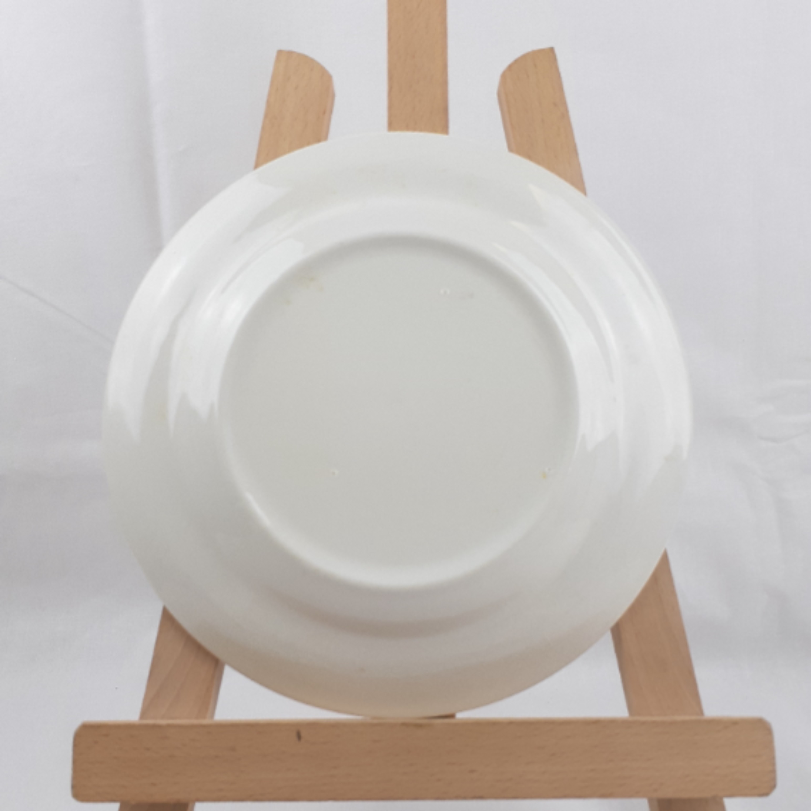 Voir photo 4 de Assiette en céramique - Louis XVI monte à l'échafaud Assiette en céramique - Louis XVI monte à l'échafaud Très bon état reconditionné photo 4