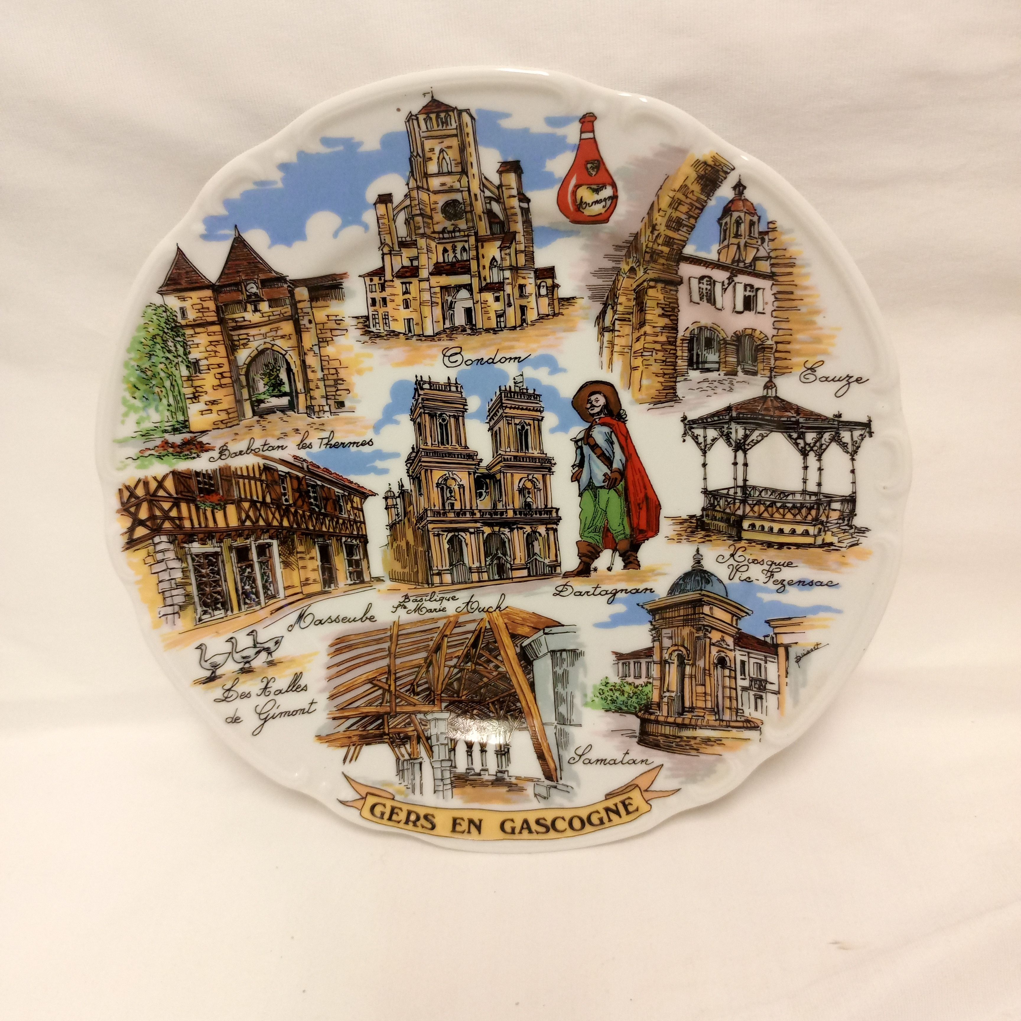 Voir photo 2 de Assiette en porcelaine souvenir Assiette en porcelaine souvenir État correct reconditionné photo 2