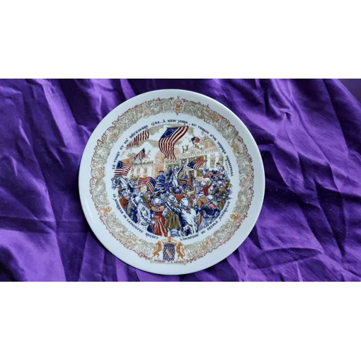 Assiette Marquis De Lafayette 21 Décembre 1784 Retour Triomphal New York Porcelaine De Limoges Première Édition Fait À La Main Hors Série Pour Le Musée 1975 21.5 Cm 316 Grammes occasion reconditionné disponible sur Rakuten