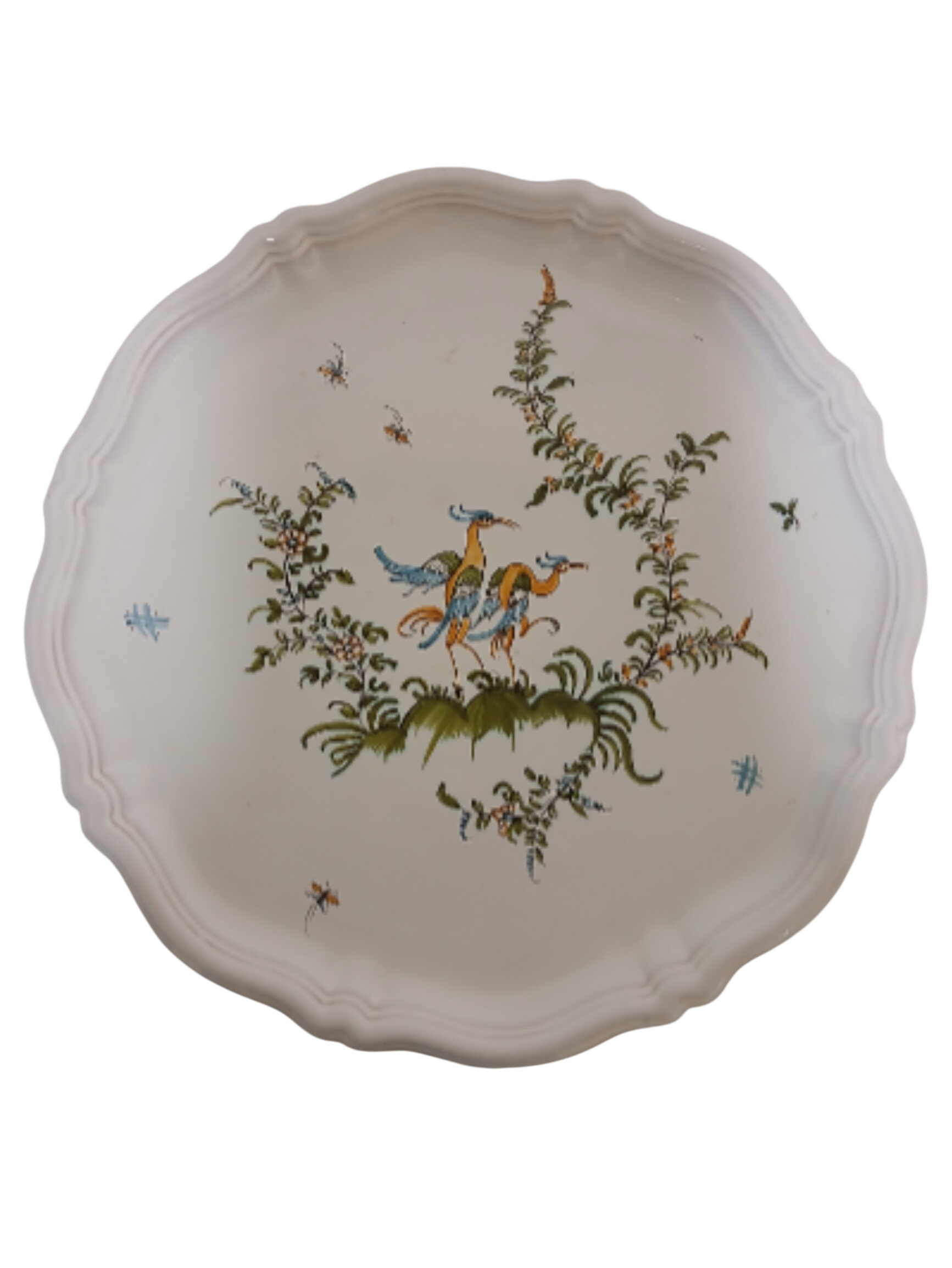 Acheter Assiette signée Sallier à Moustiers Bon état - 10,00 € Assiette signée Sallier à Moustiers Bon état reconditionné disponible sur Label Emmaüs