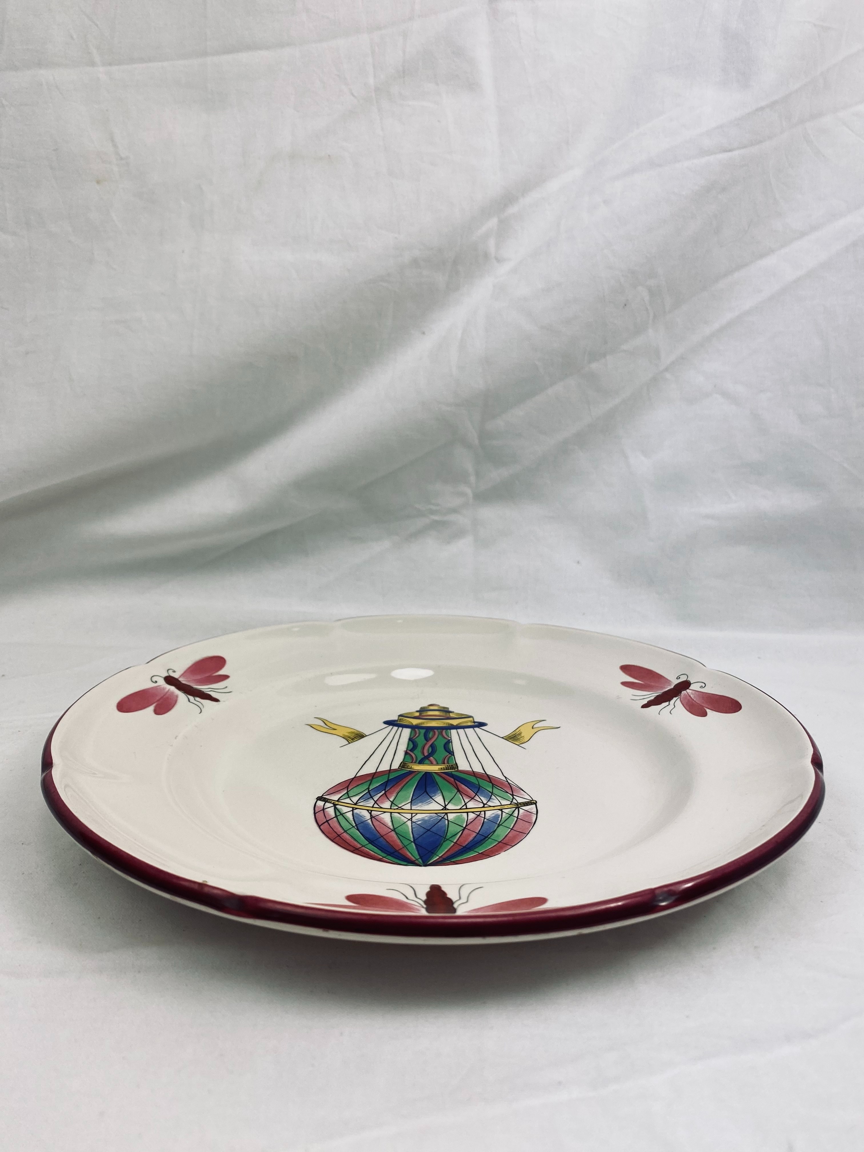 Voir photo 2 de Assiette vintage en faïence de Saint-Clément - Motif Montgolfière (1960/1970) Assiette vintage en faïence de Saint-Clément - Motif Montgolfière (1960/1970) Très bon état reconditionné photo 2
