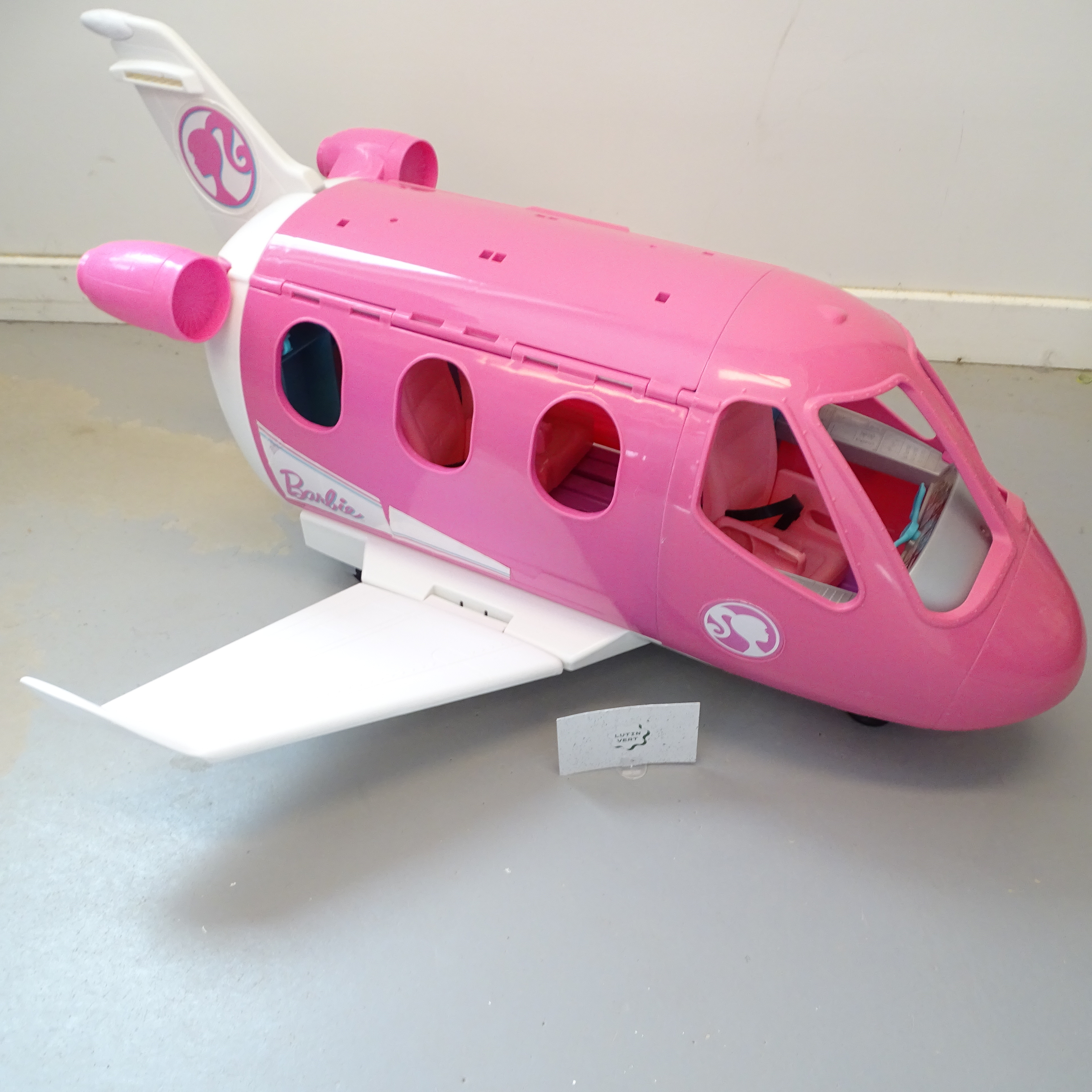 Voir photo 3 de Avion de Barbie MATTEL - Dès 4 ans | Ref 14941 Avion de Barbie MATTEL - Dès 4 ans | Ref 14941 Bon état reconditionné photo 3