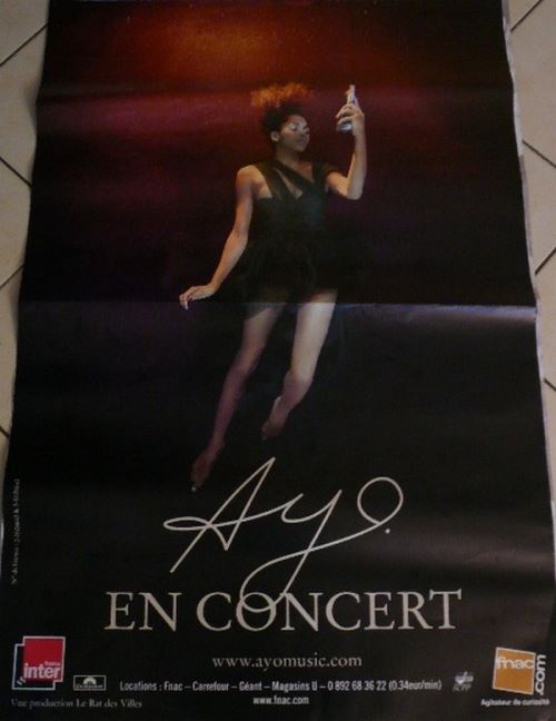 AYO - 80x120 cm - AFFICHE / POSTER État correct N/A reconditionné disponible sur Fnac