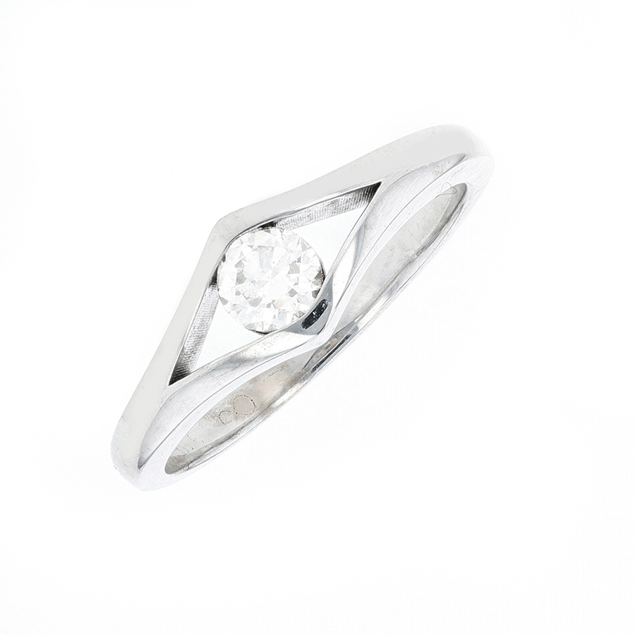 Bague diamant 0.25 Parfait état - 1250,00 € Bague diamant 0.25 Parfait état reconditionné disponible sur Gemme Les Bijoux