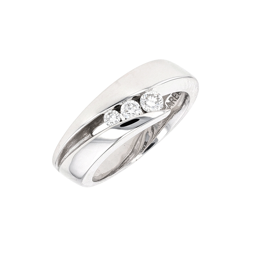 Bague trilogie Parfait état - 1500,00 € Bague trilogie Parfait état reconditionné disponible sur Gemme Les Bijoux