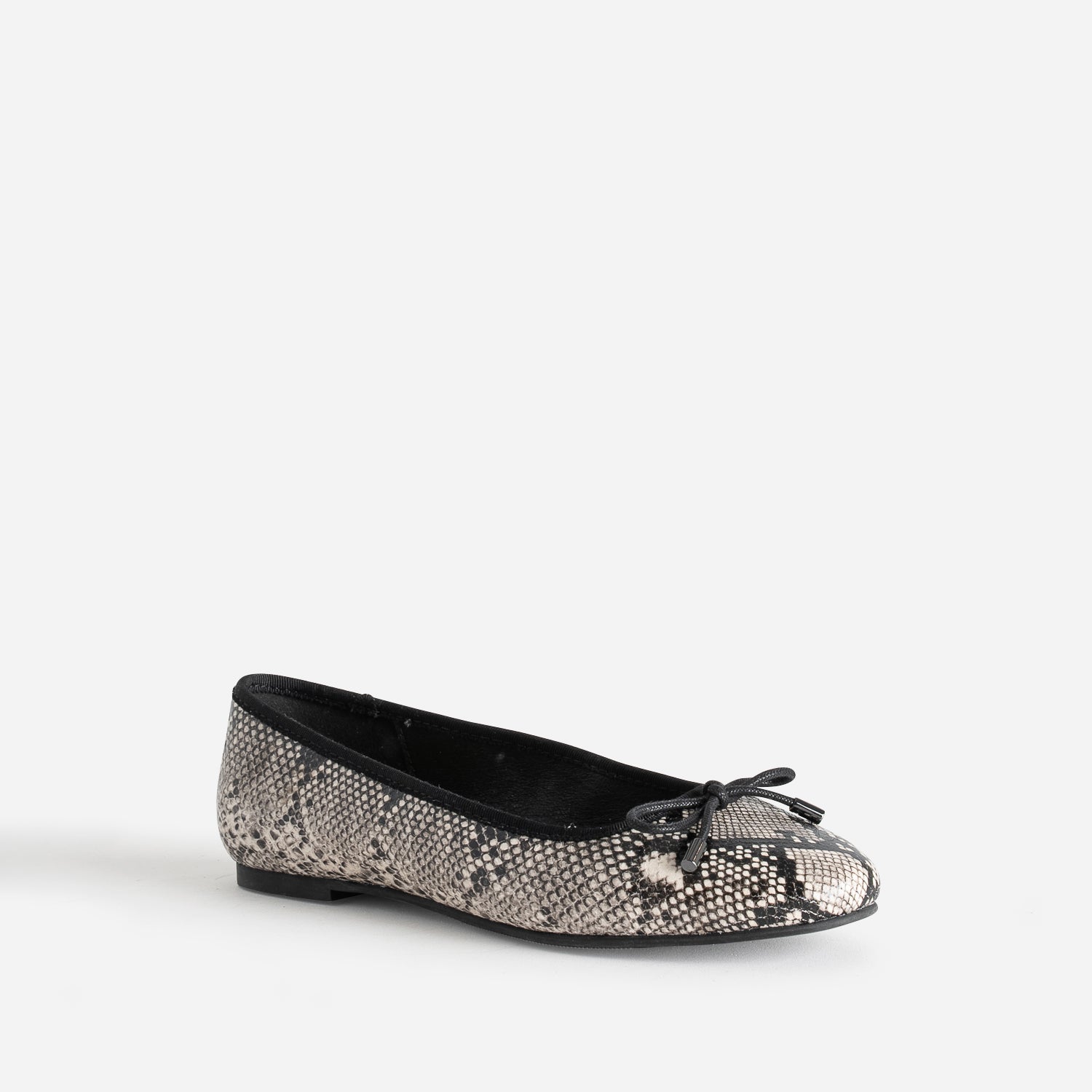 Acheter BALLERINE DIVA PYTHON Seconde chance - 19,98 € BALLERINE DIVA PYTHON Seconde chance Eram reconditionné disponible sur Claquettes Market