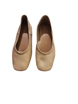 Acheter ballerine seconde main - 20,00 € | Dero ballerine seconde main Bocage reconditionné disponible sur Claquettes Market | Dero
