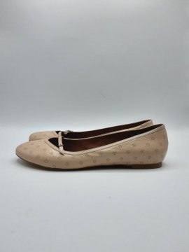 Acheter Ballerines Bocage de seconde main - 50,00 € Ballerines Bocage de seconde main Bocage reconditionné disponible sur Claquettes Market