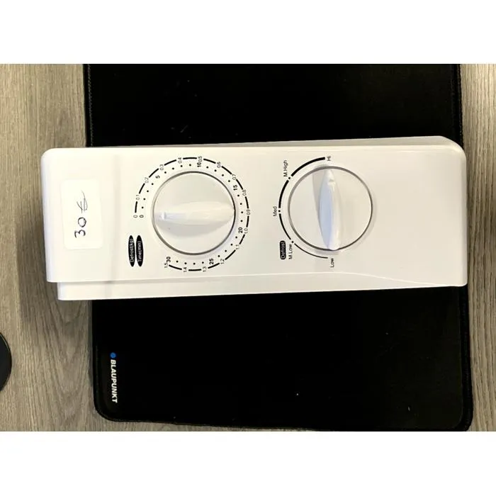 BANDEAU COMMODE POUR MICRO ONDE - Top budget - VFD30M106IIT - Reconditionné – Etat correct Reconditionné reconditionné disponible sur Cdiscount Seconde Vie