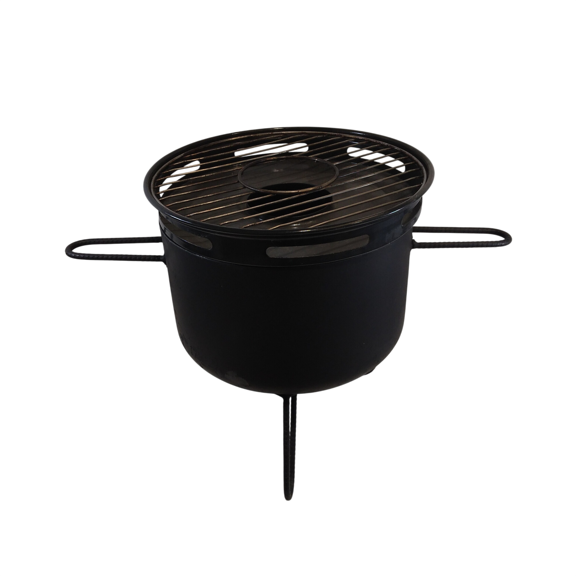 Acheter Barbecue artisanal à partir d'une bouteille de gaz Très bon état - 50,00 € Barbecue artisanal à partir d'une bouteille de gaz Très bon état reconditionné disponible sur Label Emmaüs