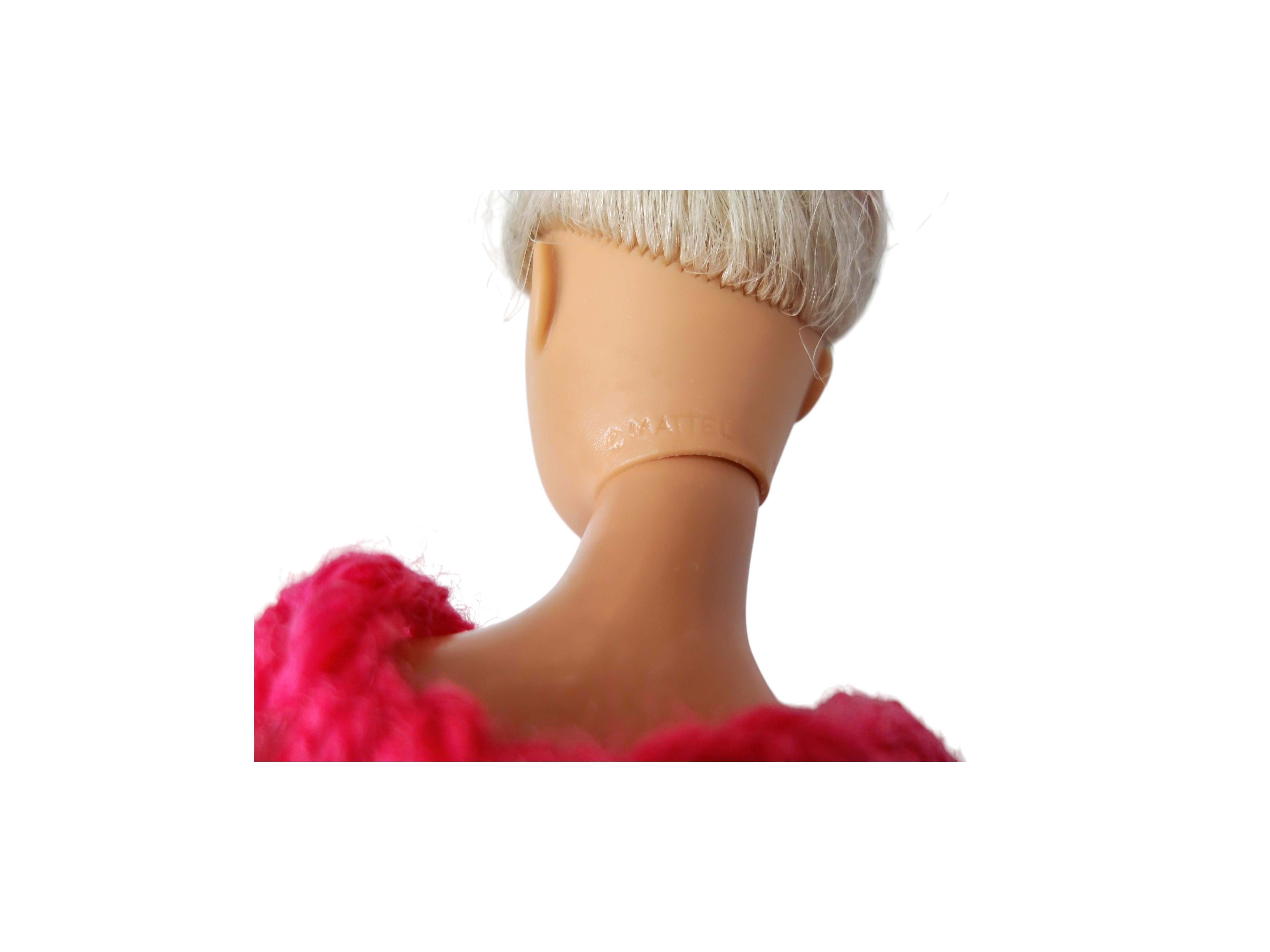 Voir photo 3 de Barbie et différentes tenues Barbie et différentes tenues Très bon état reconditionné photo 3