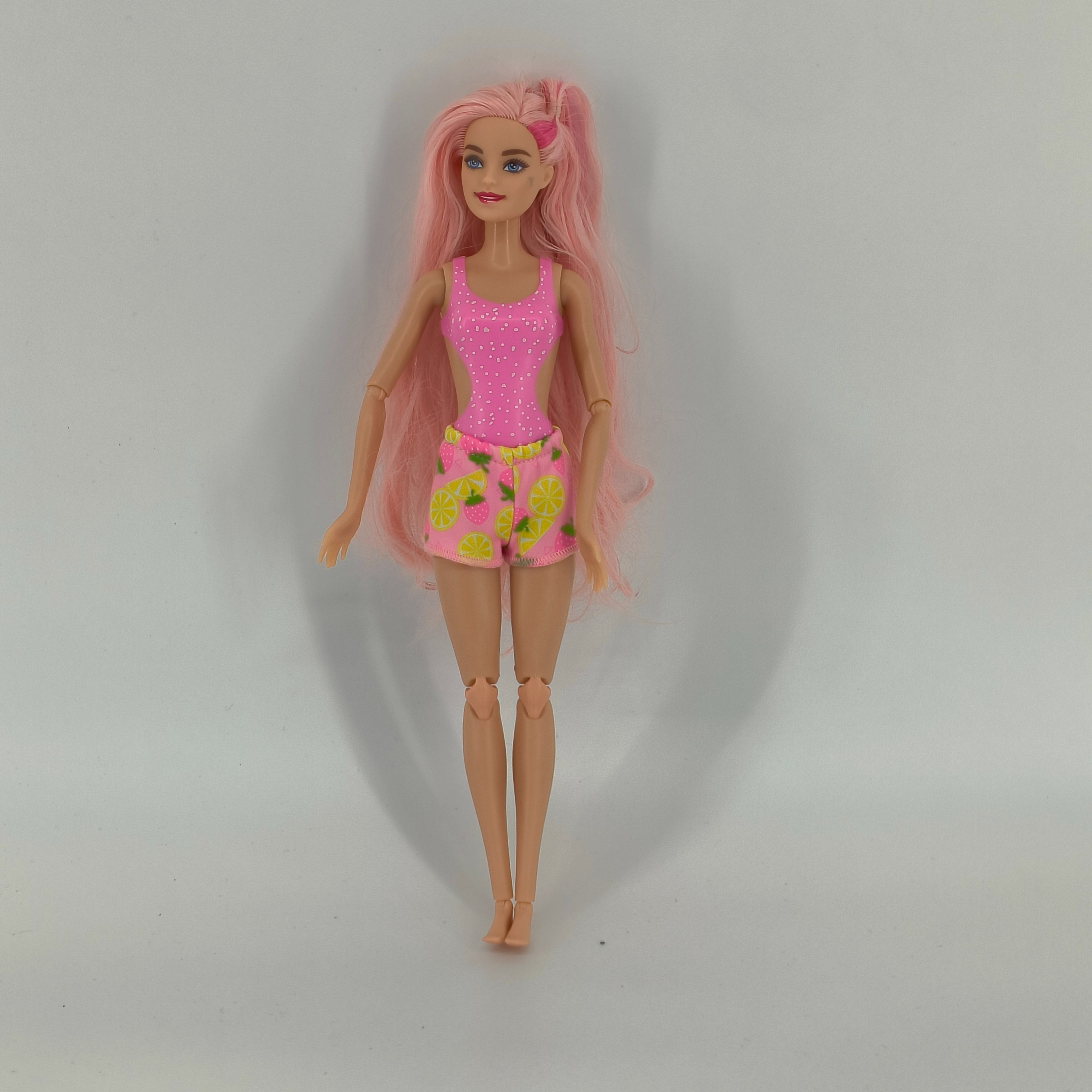 Voir photo 6 de Barbie-Pop reveal rose -Mattel- à partir de 4 ans Barbie-Pop reveal rose -Mattel- à partir de 4 ans Très bon état reconditionné photo 6