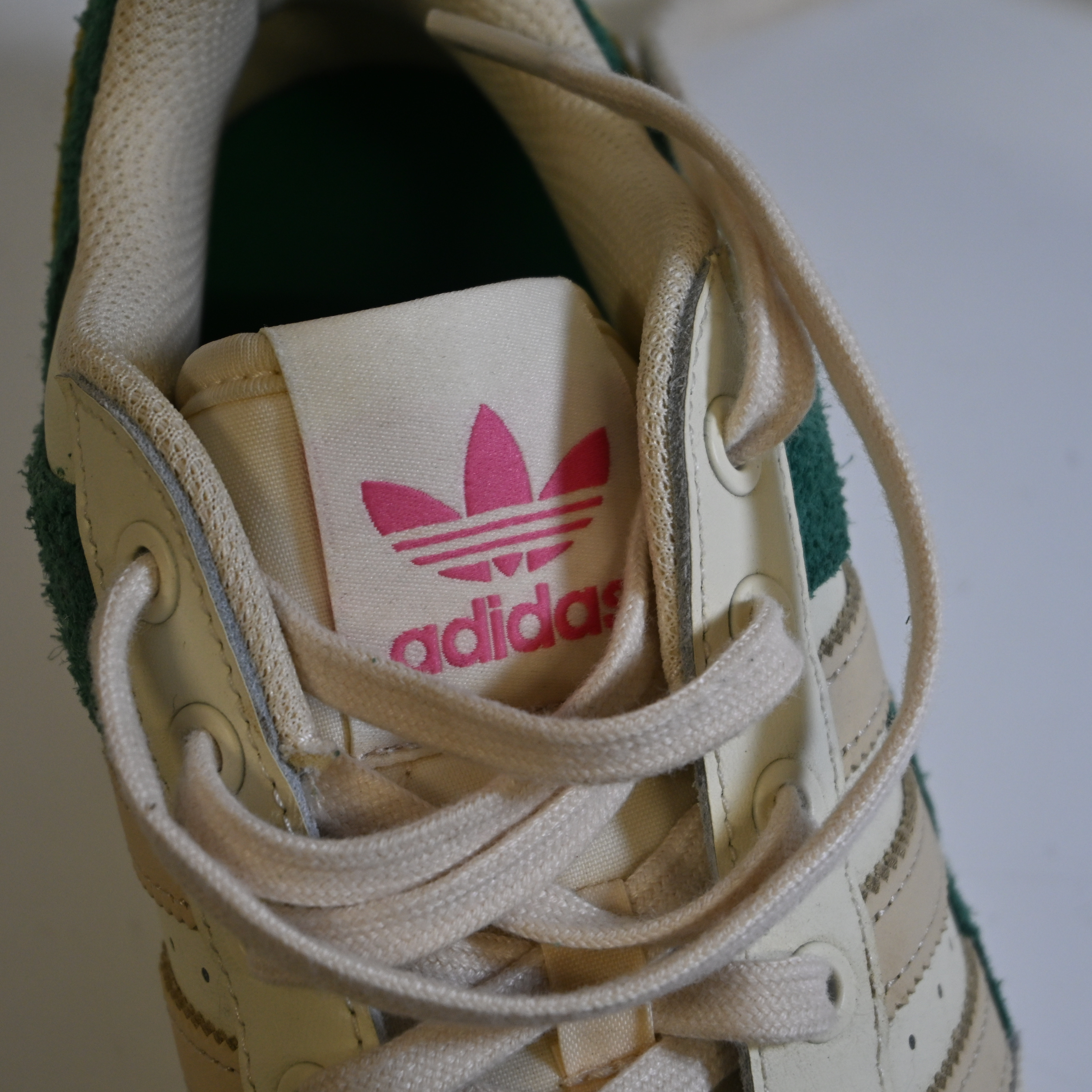 Voir photo 3 de Basket Adidas Forum Bold Cloud 39 1/3 Basket Adidas Forum Bold Cloud 39 1/3 Très bon état reconditionné photo 3