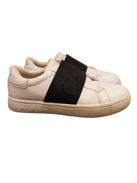 Basket de seconde main - 20,00 € Basket de seconde main Calvin Klein reconditionné disponible sur Claquettes Market