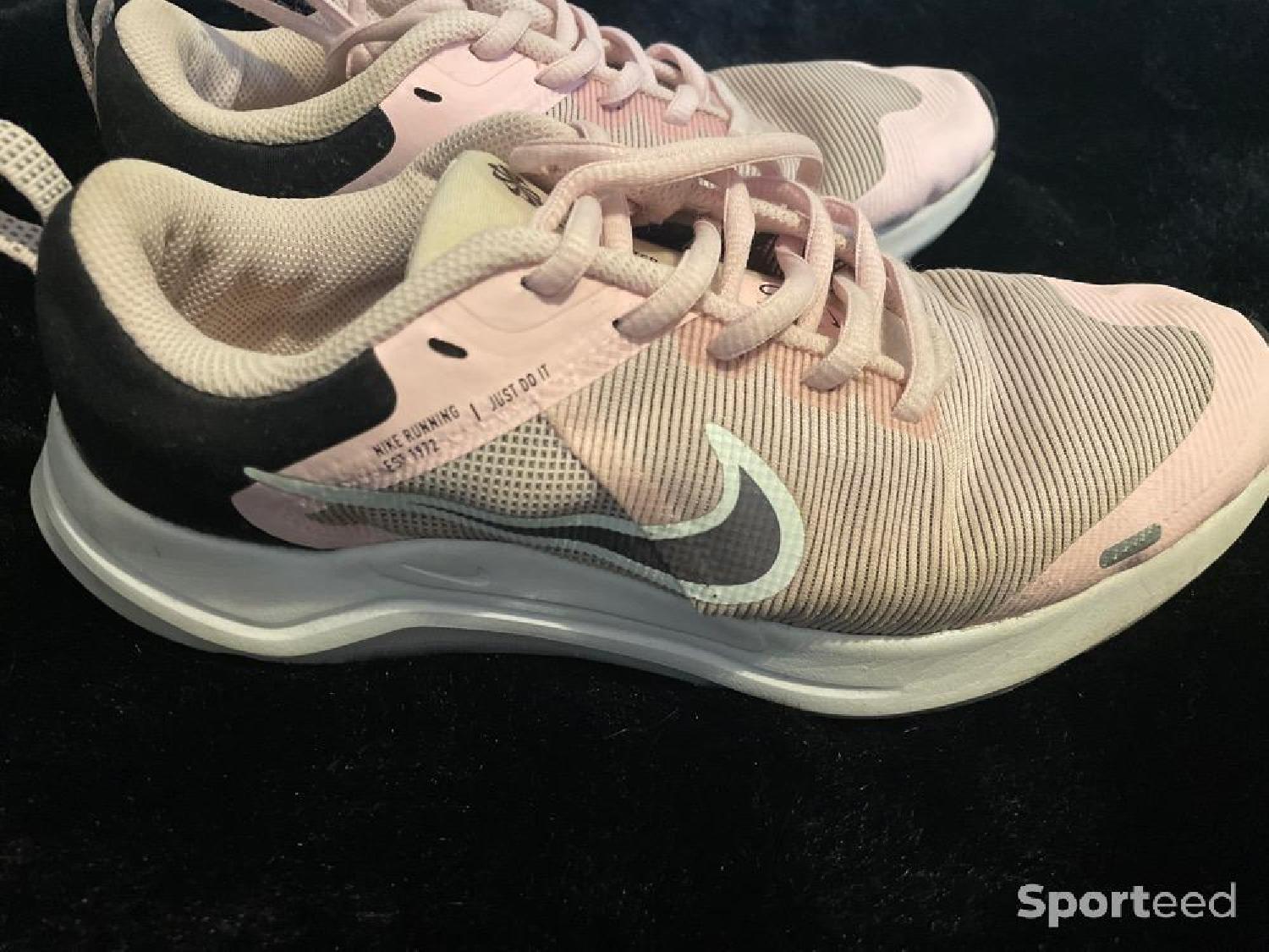 Basket de sport Très bon état Nike reconditionné disponible sur Sporteed
