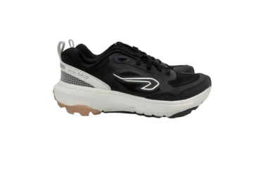 Acheter Basket Décathlon noir - 25,00 € Basket Décathlon noir Decathlon reconditionné disponible sur Claquettes Market