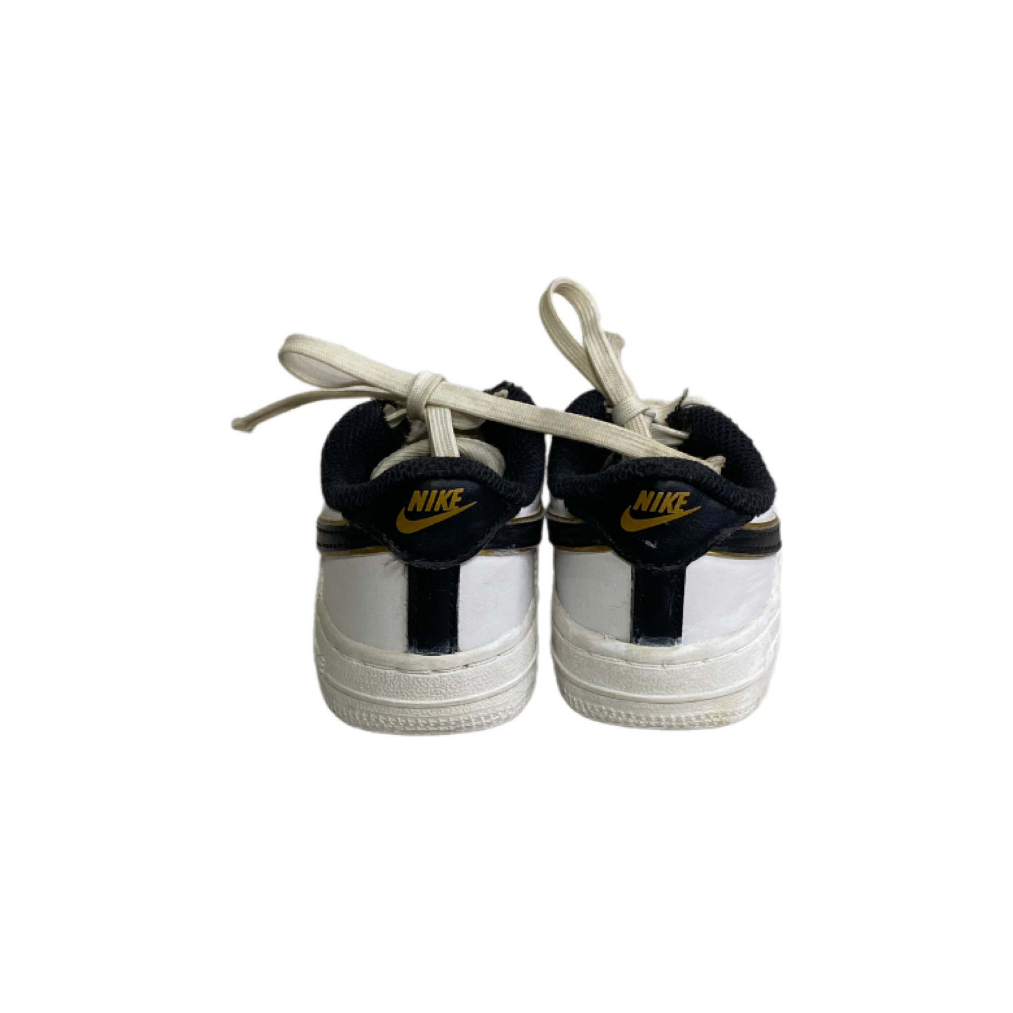 Voir photo 4 de Basket Enfant - NIKE - 22 Basket Enfant - NIKE - 22 Bon état reconditionné photo 4