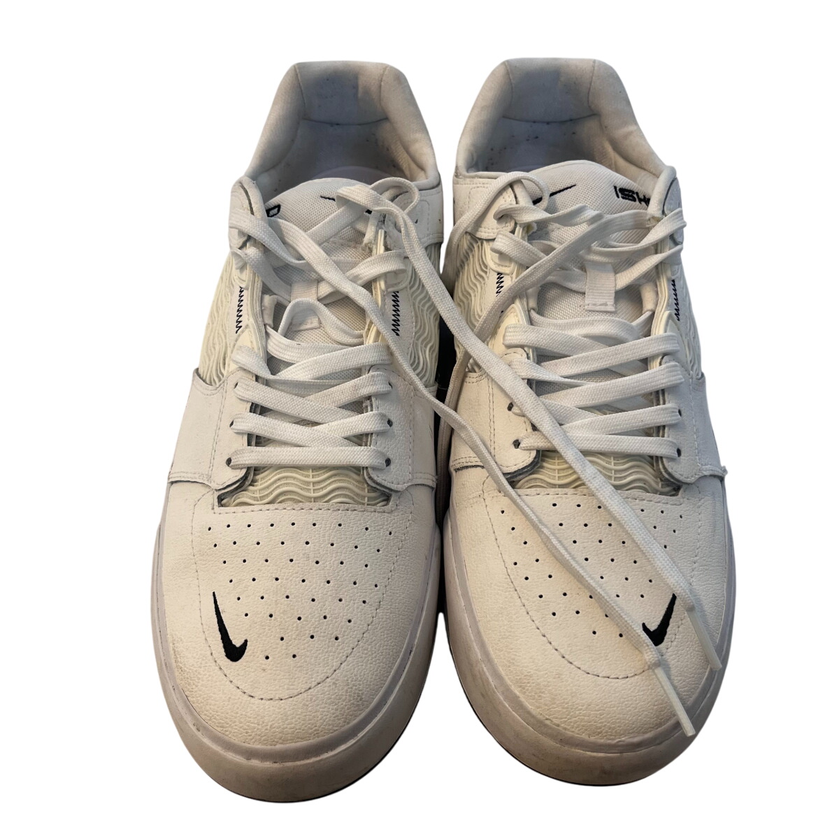 Basket " Ishod Wair Premium Blanc", Nike sb, taille 45.5 Très bon état - 18,00 € Basket " Ishod Wair Premium Blanc", Nike sb, taille 45.5 Très bon état reconditionné disponible sur Label Emmaüs