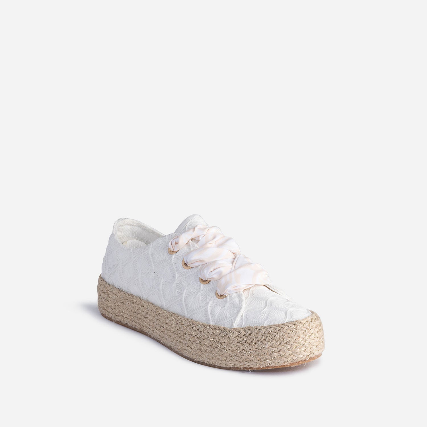 Acheter BASKET JATOKARA BLANC/BEIGE Seconde chance - 24,99 € BASKET JATOKARA BLANC/BEIGE Seconde chance Eram reconditionné disponible sur Claquettes Market